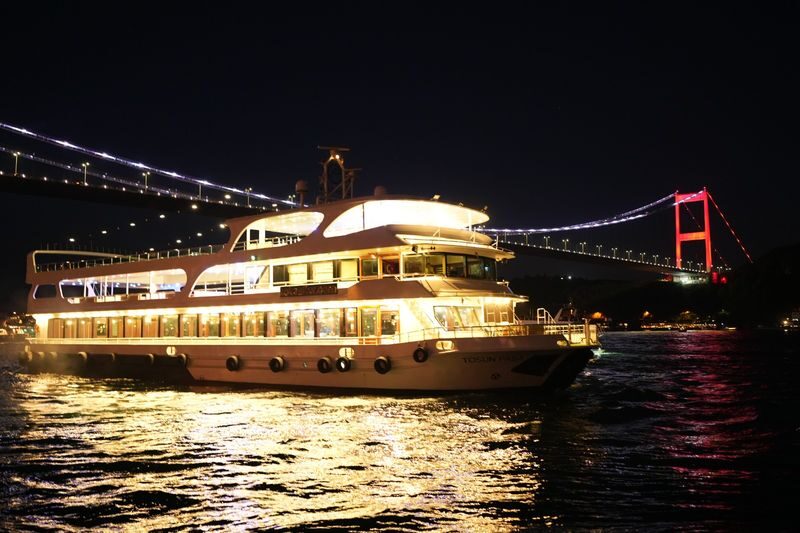 Istanbul Night Cruise with Dinner and Traditional Performances - A three-hour view of two continents