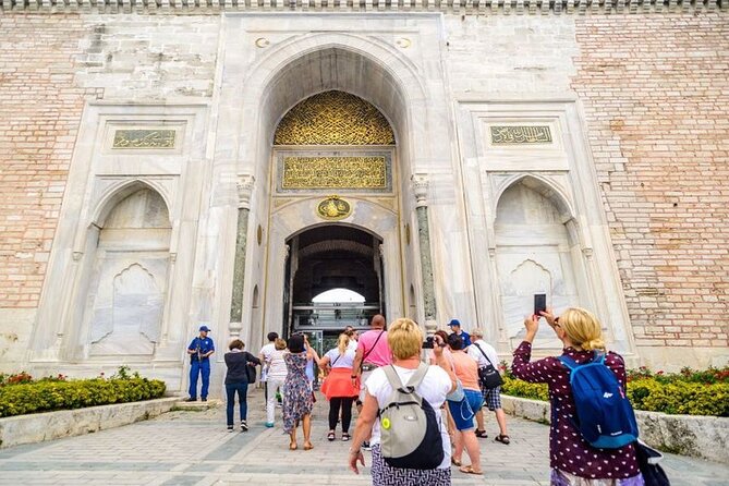 Istanbul Old City Full Day Tour - Must-Have Souvenirs From the Old City