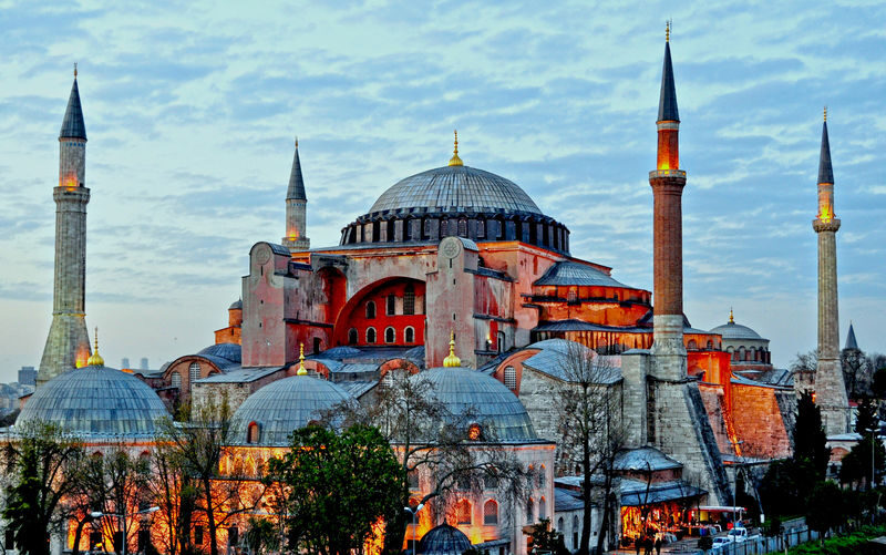 Istanbul: Old Town, Blue Mosque, Hippodrome & Hagia Sophia - Hagia Sophia from the outside
