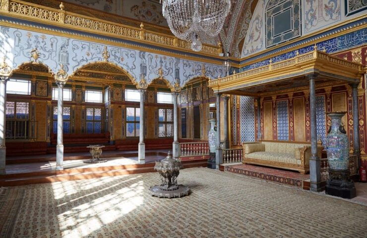 Istanbul: Ottoman Marvels Afternoon Tour - Topkapi Palace