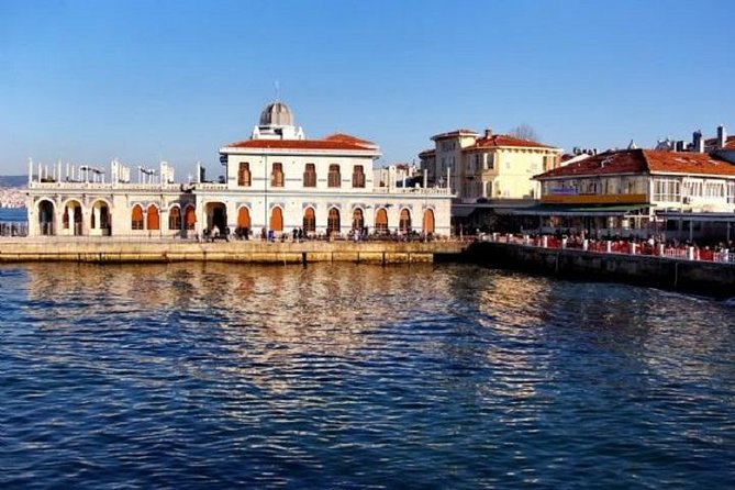 Istanbul Princess Island Tour (Including Lunch With an Arabic Guide) - Scenic Ferry Ride