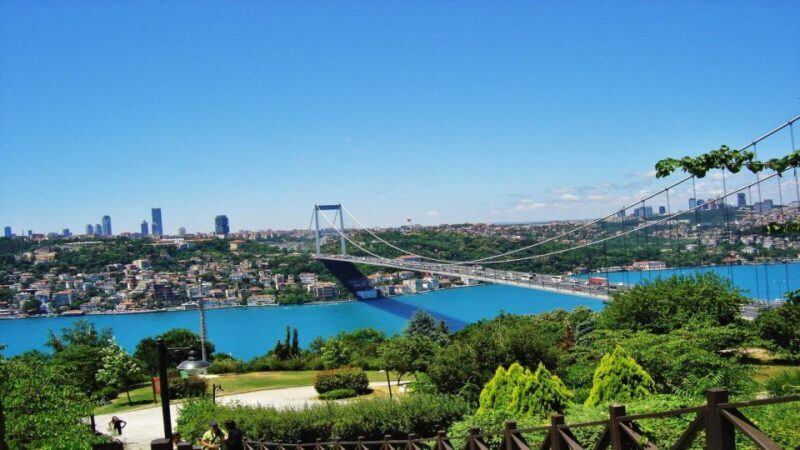 Istanbul: Private Bosphorus Cruise By Luxury Yacht - Who Will Love This Experience?