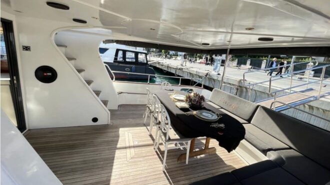 Istanbul: Private Bosphorus Tour On Luxury Yacht Eco#2 - Yacht and Crew Details