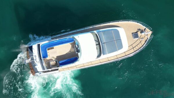 Istanbul: Private Bosphorus Tour On Luxury Yacht Eco#8 - Group Size and Capacity