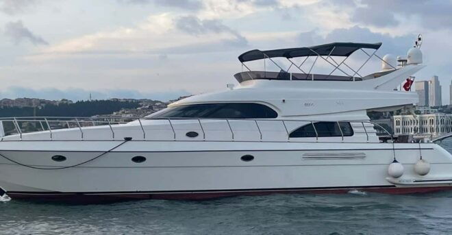 Istanbul: Private Bosphorus Tour On Luxury Yacht Pre#2 - Personalized Service