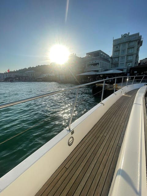 Istanbul: Private Bosphorus Tour on Yacht W/Snack and Fruits - Meeting and Accessibility