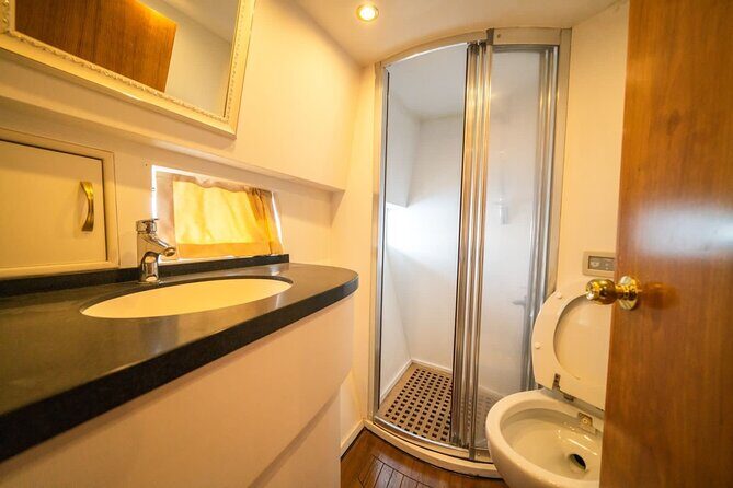 Istanbul Private Bosphorus Yacht Cruise - The Sum Up