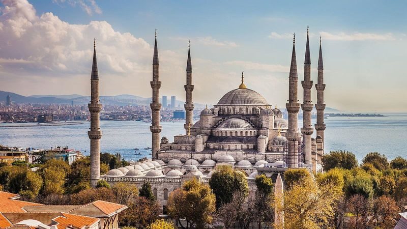 Istanbul: Private City Highlights Guided Tour - A private route through Sultanahmet
