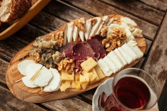 Istanbul: Private Guided Food Tour With 10 Tastings - Environmental Commitment