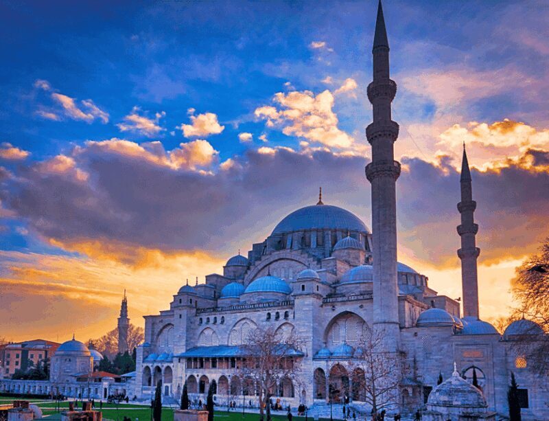 Istanbul: Private Guided Tour of Mosques, Bazaars & Museums - Good To Know