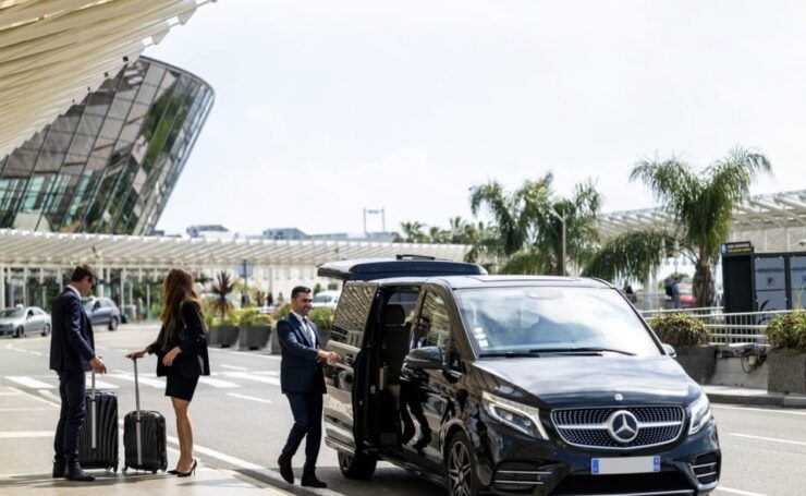 Istanbul Private OneWay Transfer: Airport-Hotel-Airport - Key Points