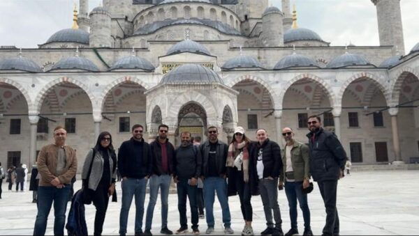 Istanbul: Private Sightseeing Tour in Multiple Languages - Language Options