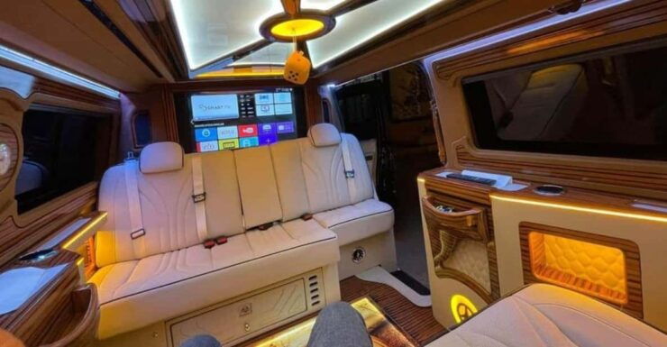 Istanbul: Private VIP Transfer To/From Istanbul Airport - Experience and Comfort