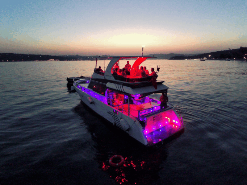 Istanbul: Private Yacht Organization on Bosphorus (14 Meter) - Good To Know
