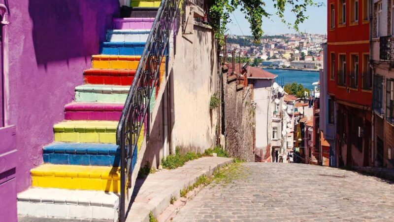 Istanbul: Rainbow Fener & Balat Walking Tour w/Local Guide - Good To Know