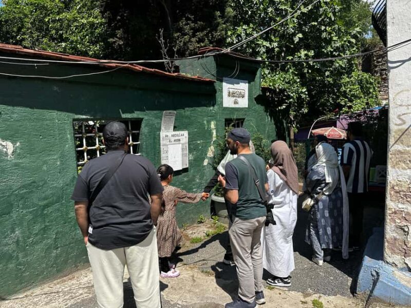 Istanbul Religious Sites Tour w Lunch  Eyup Sultan & More - FAQs