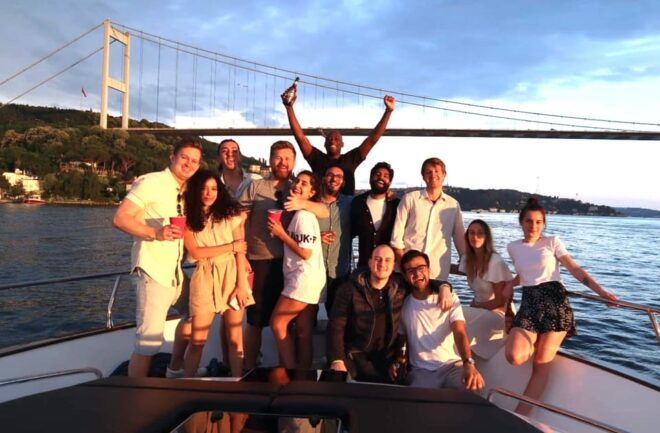 Istanbul: Sightseeing Cruises Bosphorus & Sunset Tour - Participant Information