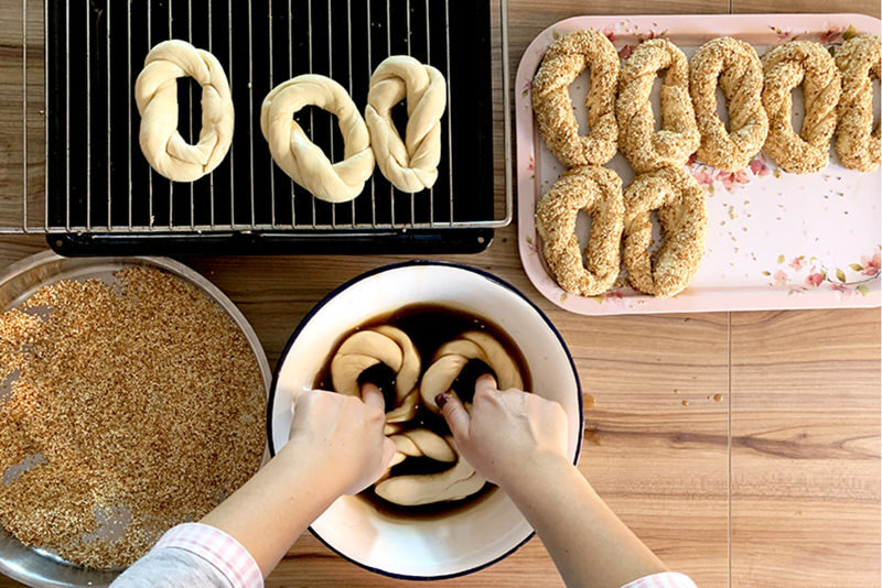 Istanbul: Simit Making & Turkish Breakfast Experience - The useful details at a glance