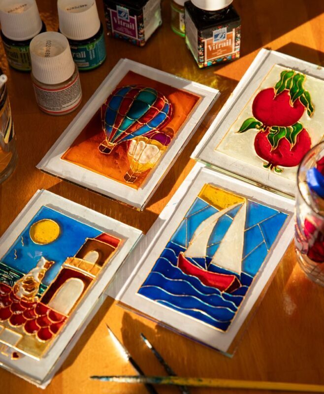 Istanbul Stained Glass Sun Catcher Painting Workshop - At a glance: what you’ll make and learn