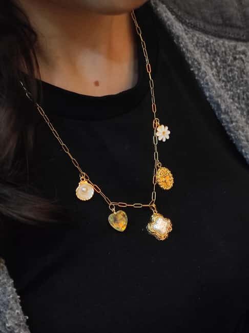 Istanbul: Steel Chain & Charm Jewelry Workshop - What Sets This Apart?