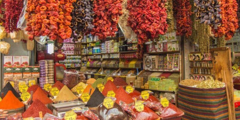 Istanbul: Sultanahmet, Balat, & Bazaars Tour With Cruise - Panoramic Views from Pierre Loti Hill