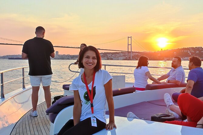 Istanbul Sunset Cruise - Luxurious Yacht Cruise With Live Guide on the Bosphorus - How to Book the Istanbul Sunset Cruise