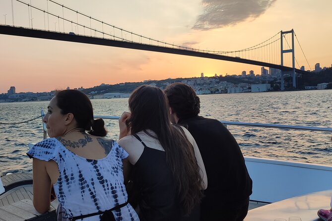 Istanbul Sunset Cruise on Luxury Yacht - Guided Group Cruise - Breathtaking Views and Opportunities for Sunset Photos