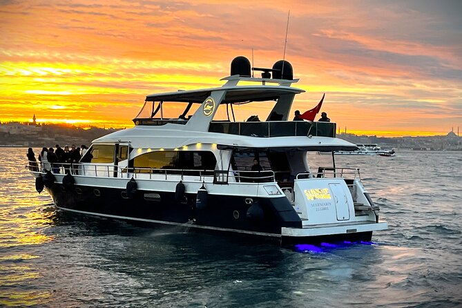 Istanbul Sunset Yacht Cruise on the Bosphorus - Experience the Bosphorus at Sunset