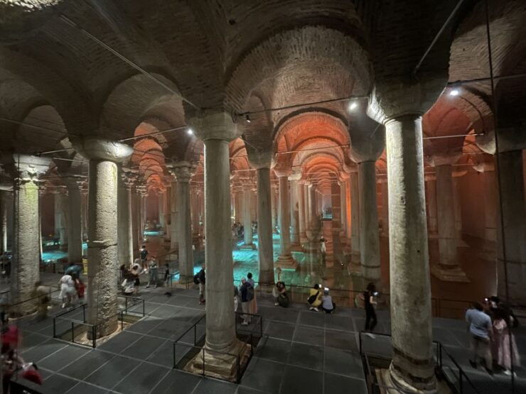 Istanbul: Topkapi, Hagia Sophia and Basilica Cistern Tour - Tour Highlights