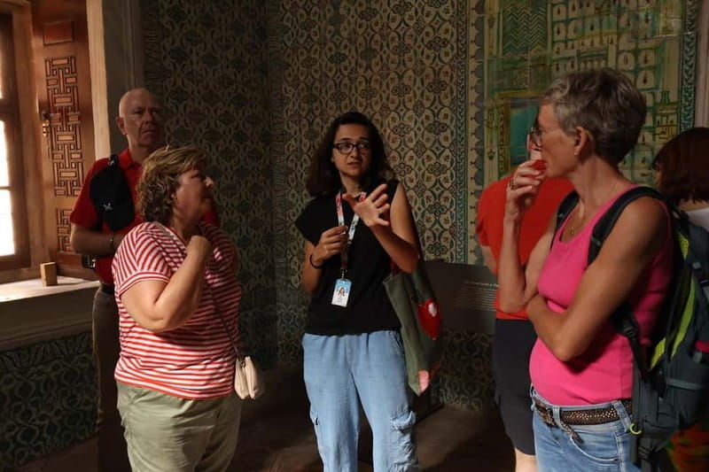 Istanbul: Topkapi Palace and Harem Museum Tour with Ticket - Authentic Insights from Reviews
