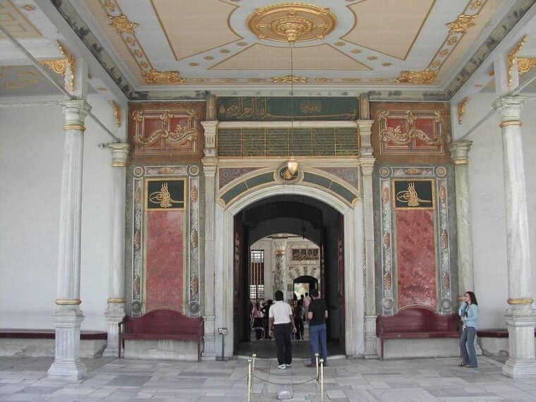 Istanbul: Topkapi Palace and Harem Ticket with Audio Guide - Pricing and Value for Money