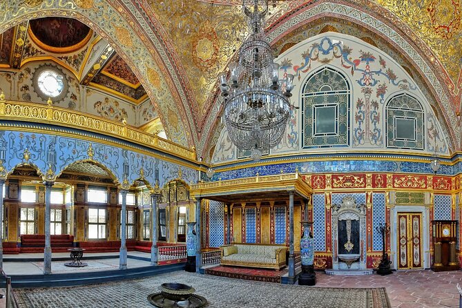 Istanbul Topkapi Palace and Rustem Pasha Mosque Afternoon Tour - Inclusions