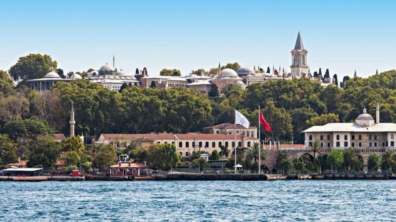 Istanbul: Topkapi Palace Guided Tour w/ Skip-the-Ticket-Line - Good To Know