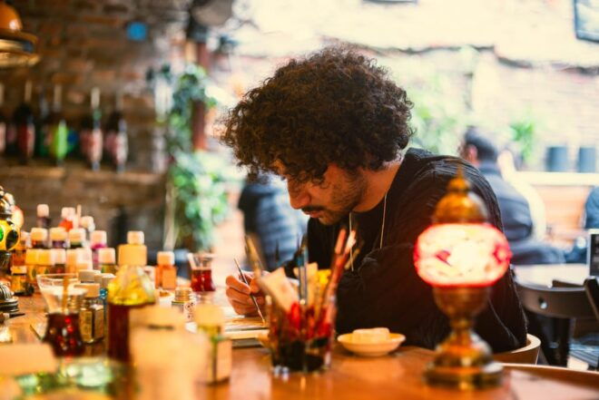 Istanbul: Traditional Stained Glass Painting Workshop - Accessibility Features