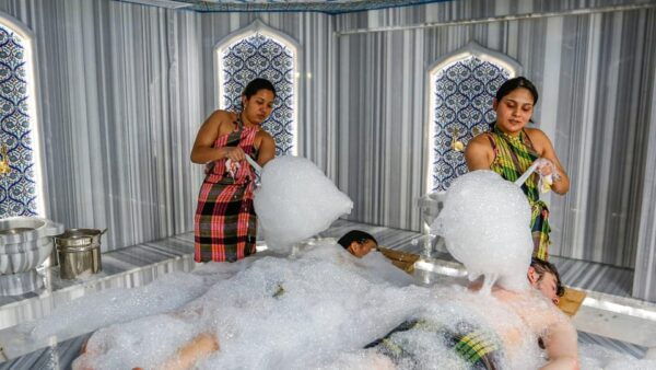 Istanbul: Traditional Turkish Bath With Pick-Up & Drop-Off - Booking and Cancellation Policy