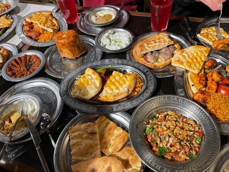 Istanbul: Traditional Turkish Dinner - Key Points