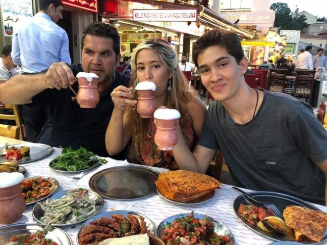 Istanbul: Traditional Turkish Dinner - Culinary Experience Highlights