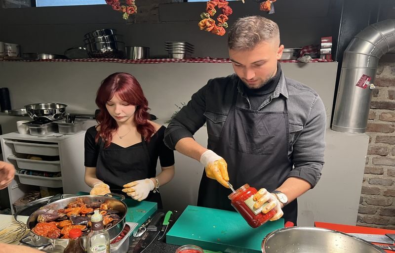 Istanbul: Turkish Cooking Class with a Professional Chef - The chef’s table and the food you make