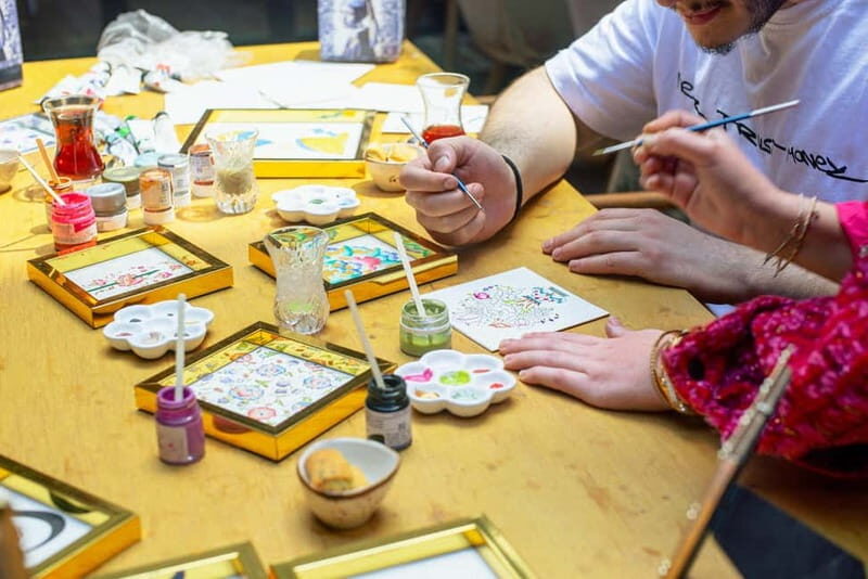 Istanbul: Turkish Illumination Art Workshop With a Master - Good To Know