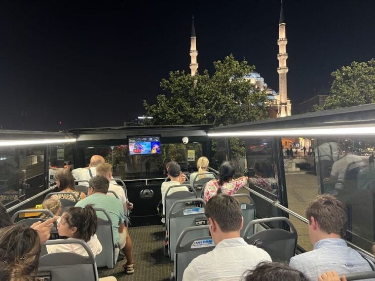 Istanbul: Two Continents Evening Bus Tour With Commentary - Tour Highlights