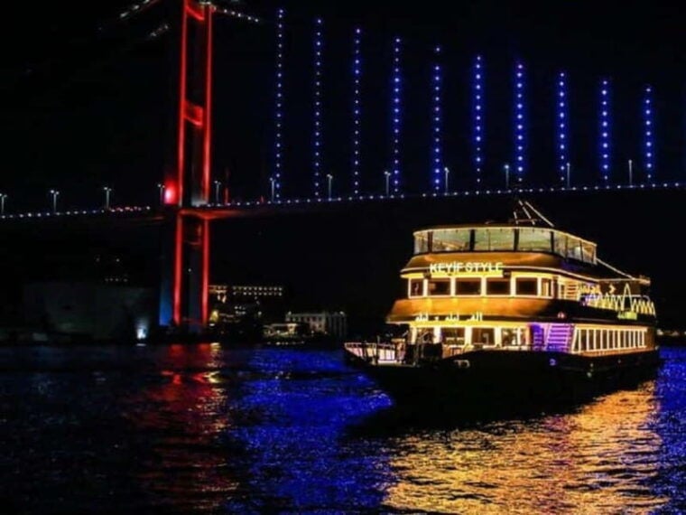 Istanbul: Unforgettable Night on the Bosphorus Dinner Cruise - Practical Details and Tips