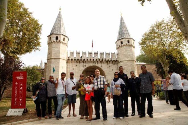 Istanbul:Europe and Asia Continents & Topkapı Palace & Harem - Inclusions and Exclusions