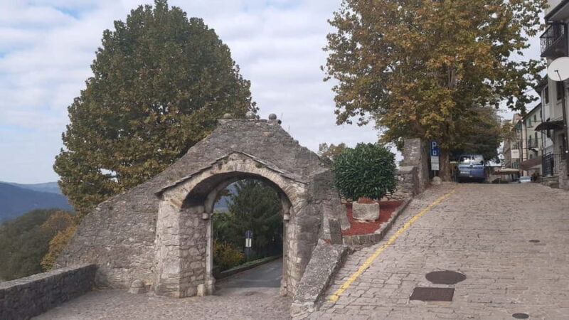 Istria: Unknown Istria and "World's Smallest City" Hum - FAQ