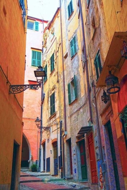 Italian Market San Remo, Menton & La Turbie - Good To Know