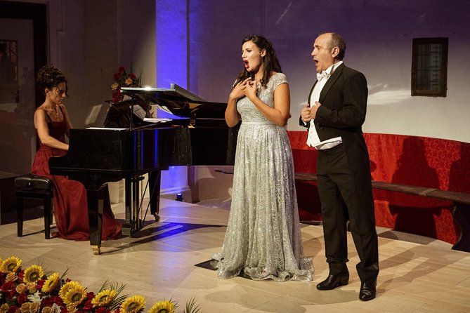 Italian Opera in Siena Experience - Questions