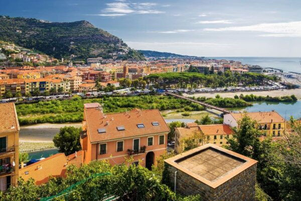 Italian Riviera, French Riviera & Monaco Private Tour - Captivating Scenery and Landscapes