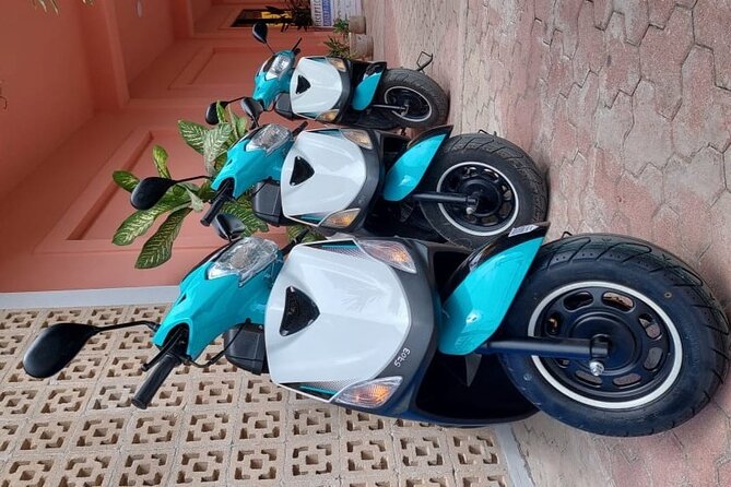 Italika D125 Private Scooter Rental in Tulum - Inclusions and Pickup Details