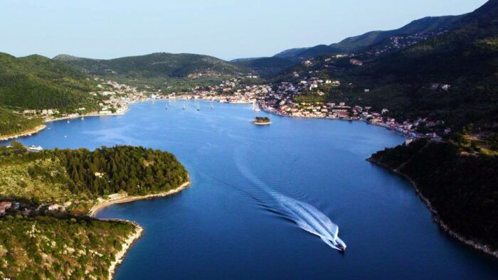 Ithaca Island Tour with Bus & Cruise with Swim Stops - Final Thoughts
