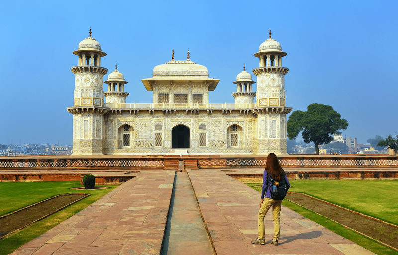 Itimad-ud-Daulah (Baby Taj) Ticket with Optional Guide - Who will enjoy this visit most