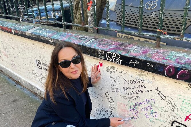 Its Only Rock N Roll, but I Like It Taxi Tour - Private Taxi Tour Highlights